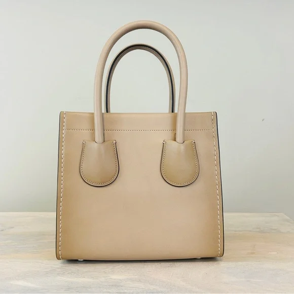 Coach Cashin 22 in Taupe, EUC; missing Coach Originals hangtag - Picture 4 of 15